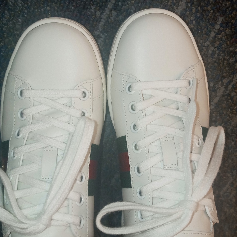 SOLD! Gucci Ace Bee Sneakers 34.5 - Picture 8 of 14